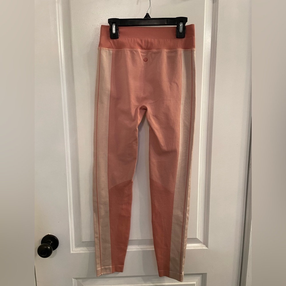 Lululemon Ebb to Train Tight Abstract Copper Clay / Angel Wing